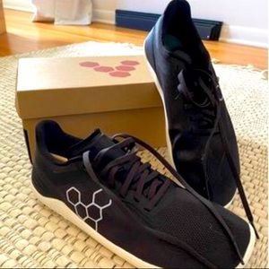 Vivo Barefoot Geo Racer 300156-02 Size 42m Size 9